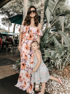 Vacation Style. Florida Swimsuits. Summer style. Maxi dresses. Mom style. Floral spring dresses