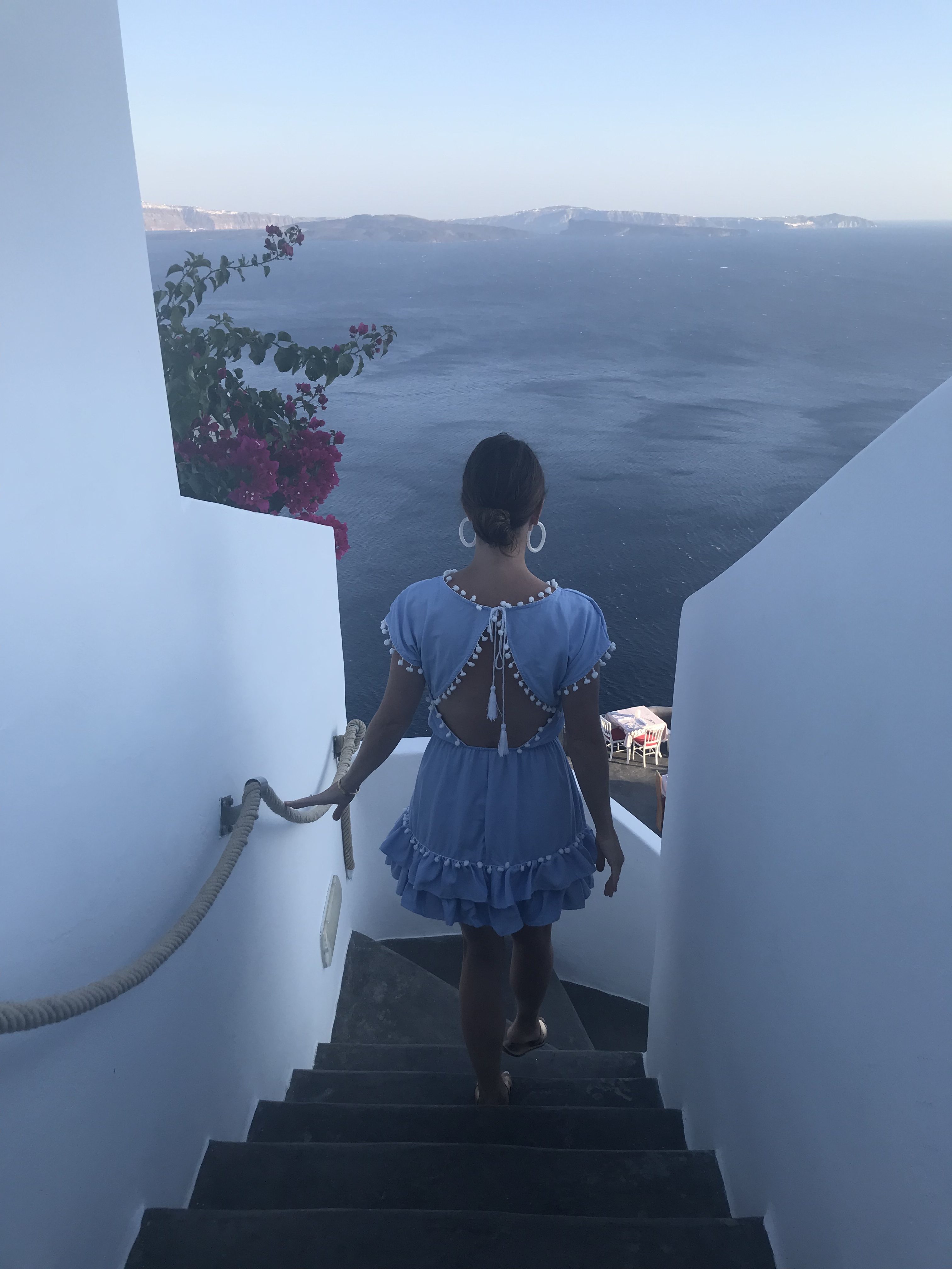 Streets of Oia Greece. what to wear on vacation in Santorini greece