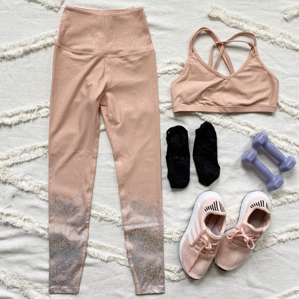 Image result for gym outfit ideas  Sporty outfits, Workout attire