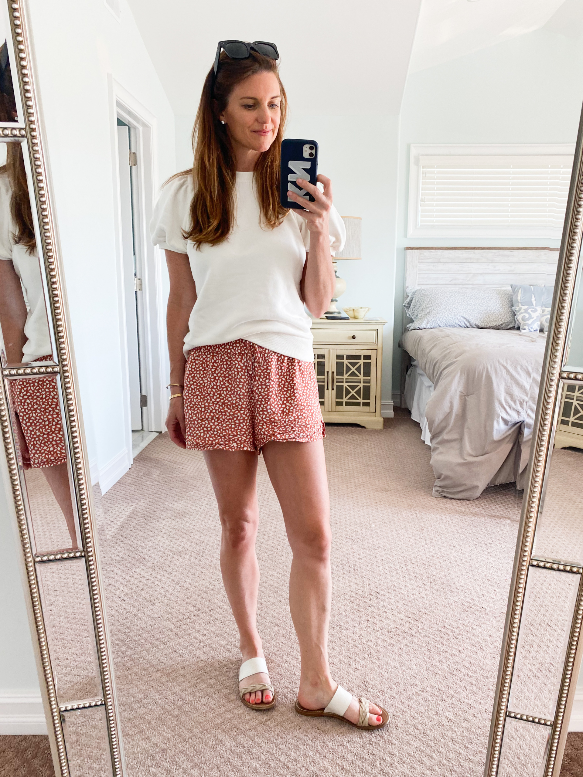 Cozy days at the lake, lake vacation outfits, what to wear to a lake vacation 
