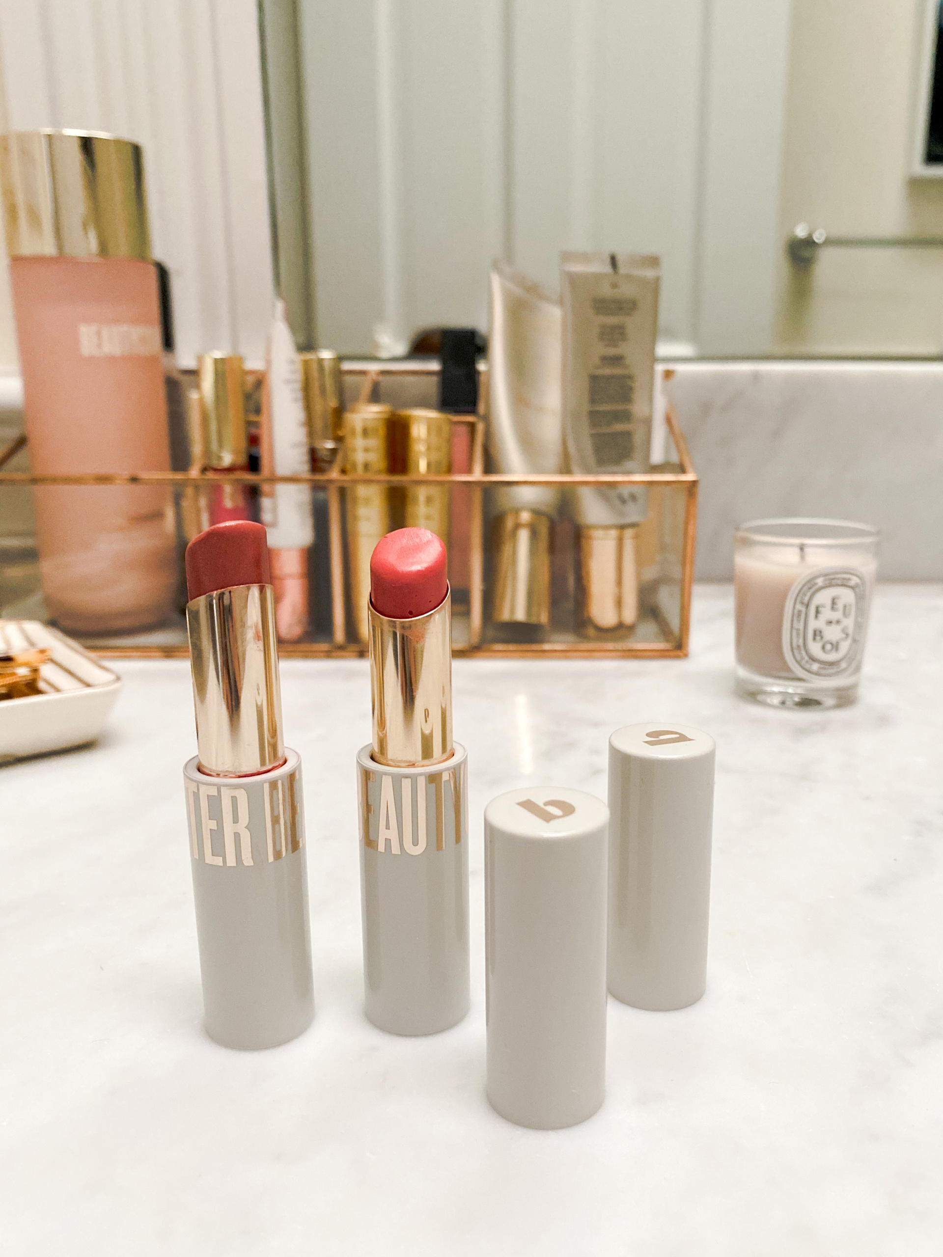 Beautycounter lipsticks, the clean beauty products you should be using, non toxic lipstick shades, finding beauty mom lipstick favorites 