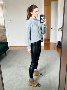 Every day style, casual looks for winter, winter outfit ideas by finding beauty mom, winter boots, sorel boots