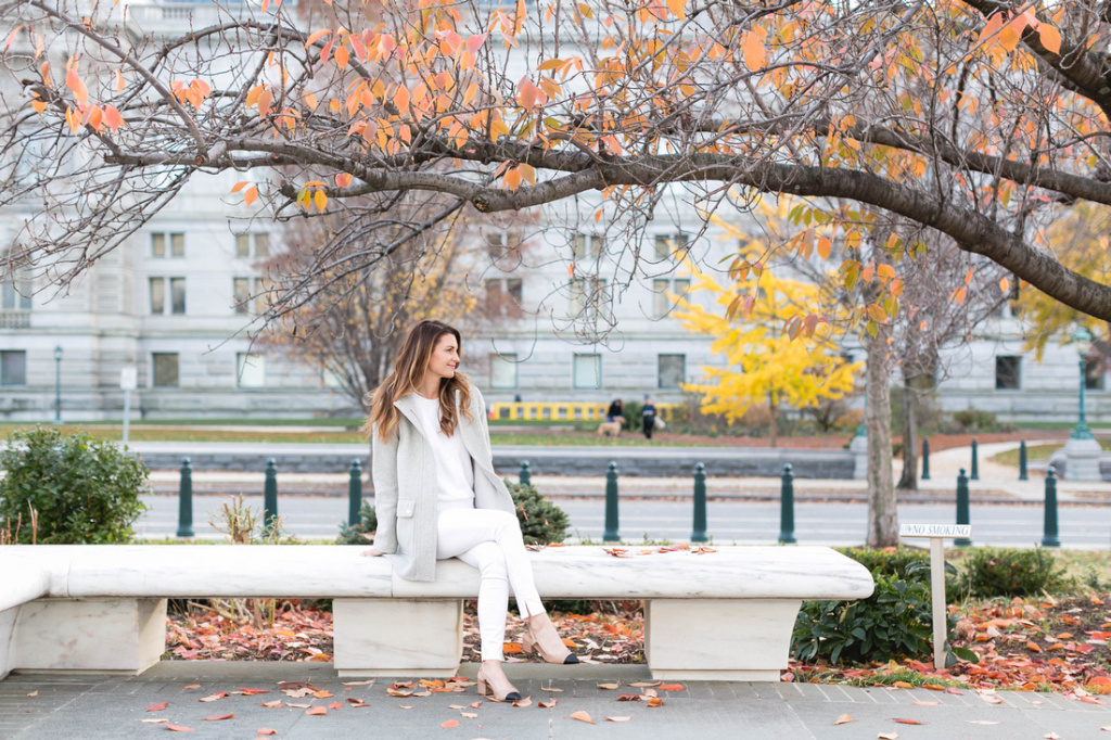 Winter whites, winter neutrals, j crew style, classic outfits, grey and white outfit, what to wear in December, winter coats, how to wear white in December